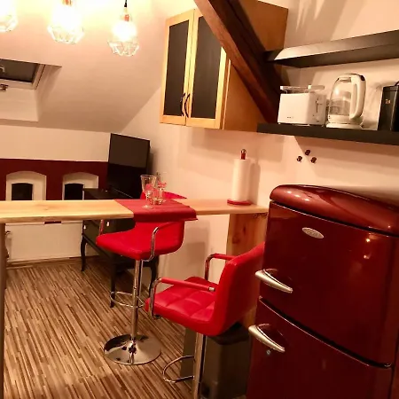 Apartment Zum Roten Fuchs Inkl. Parkplatz - 5min. Zum Anger - #129641
